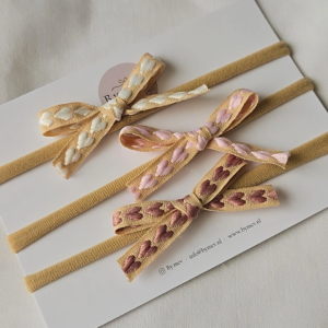 Newborn Little Valeri ribbon hearts
